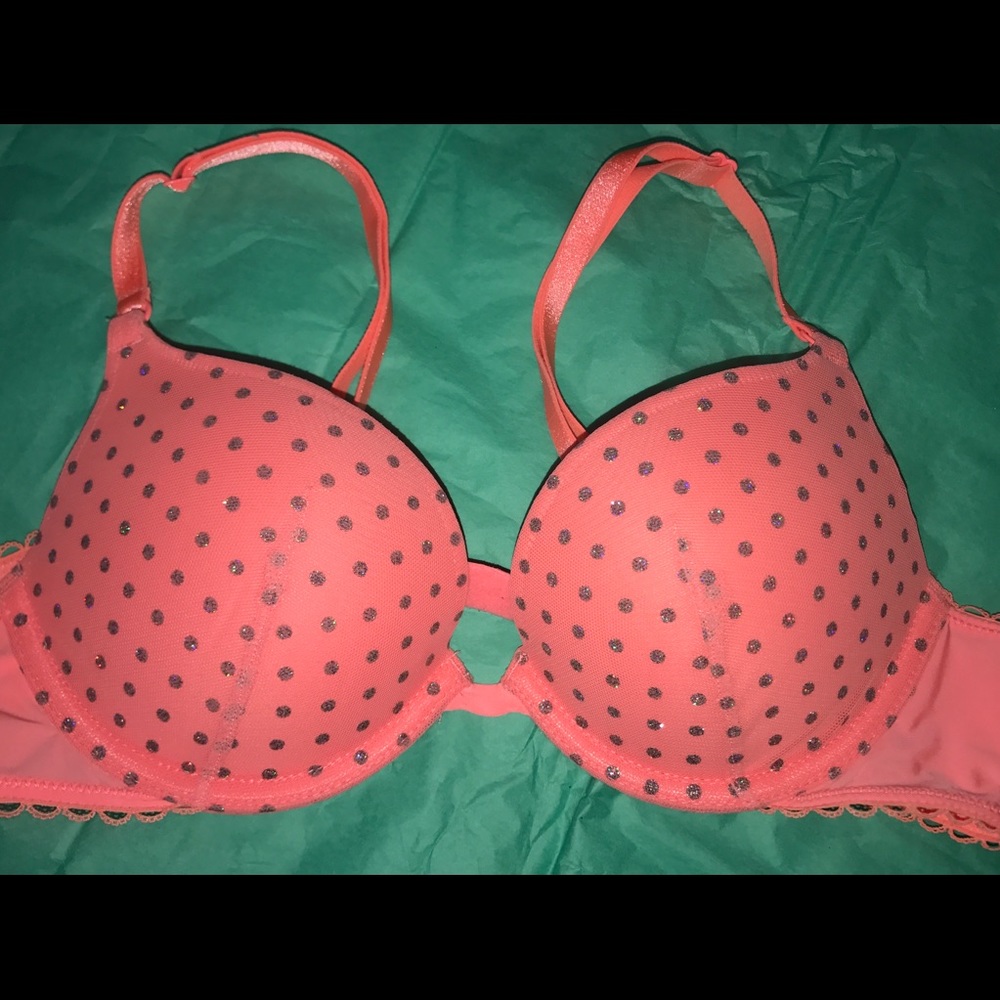 ~Victoria Secret Glitter Push-Up Bra~